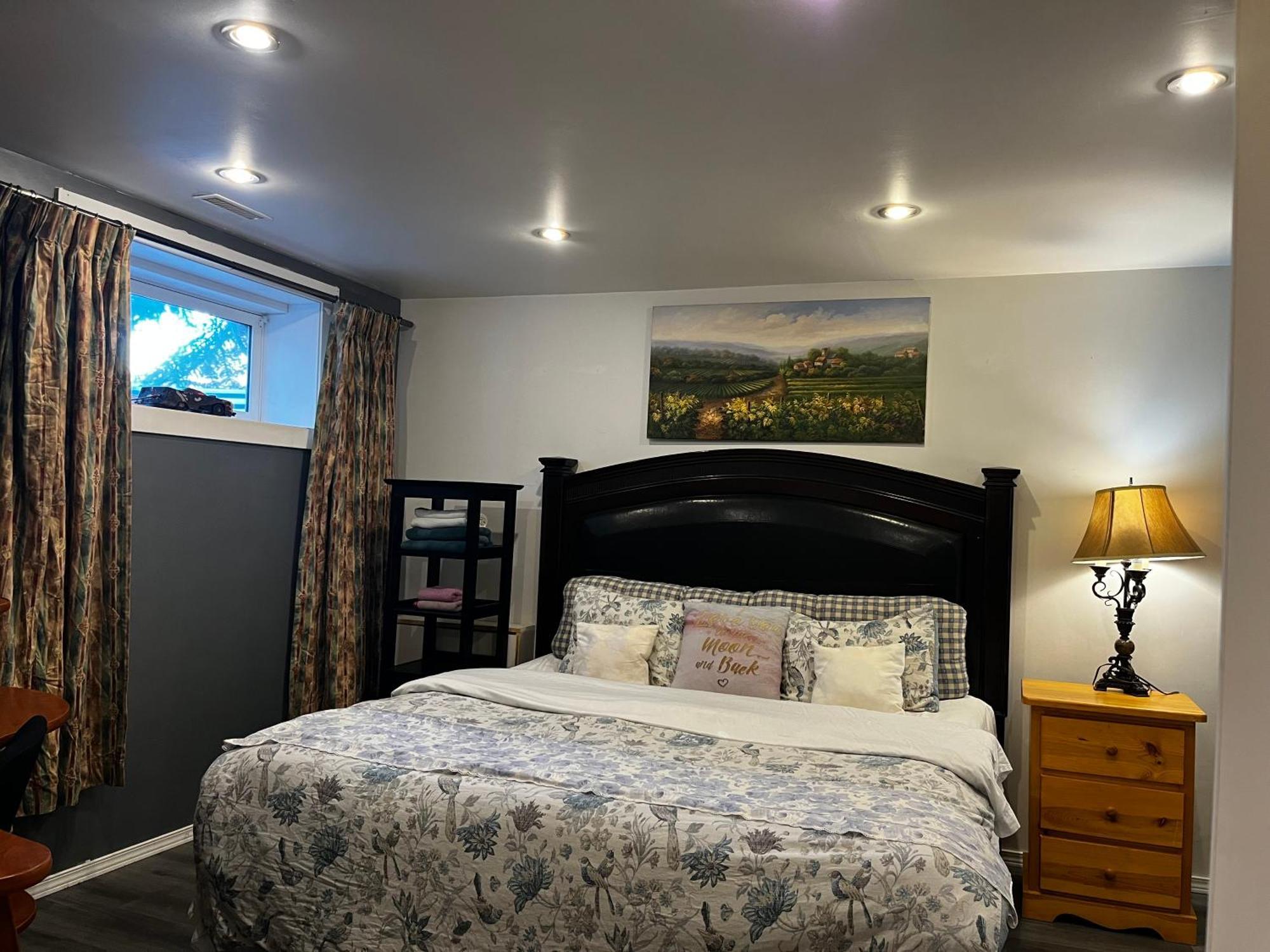 Hidden Valley New Basement With Private Bathroom! * Calgary