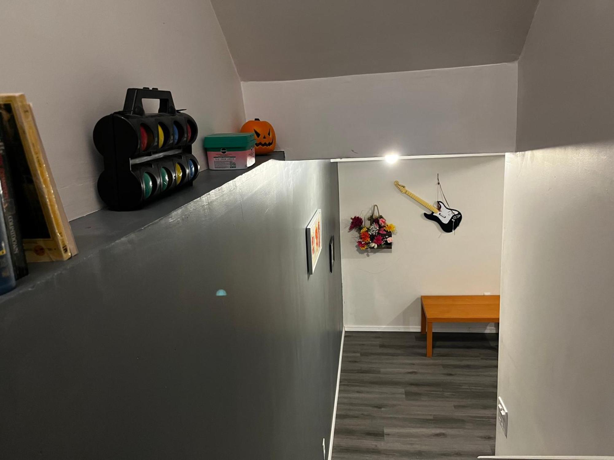 Homestay Hidden Valley New Basement With Private Bathroom! Calgary